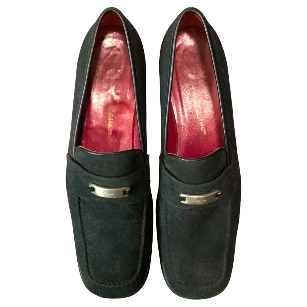 Salvatore Ferragamo Sport Women's Black Suede Loafers Size 7.5 AAAA Old Money - Picture 1 of 9